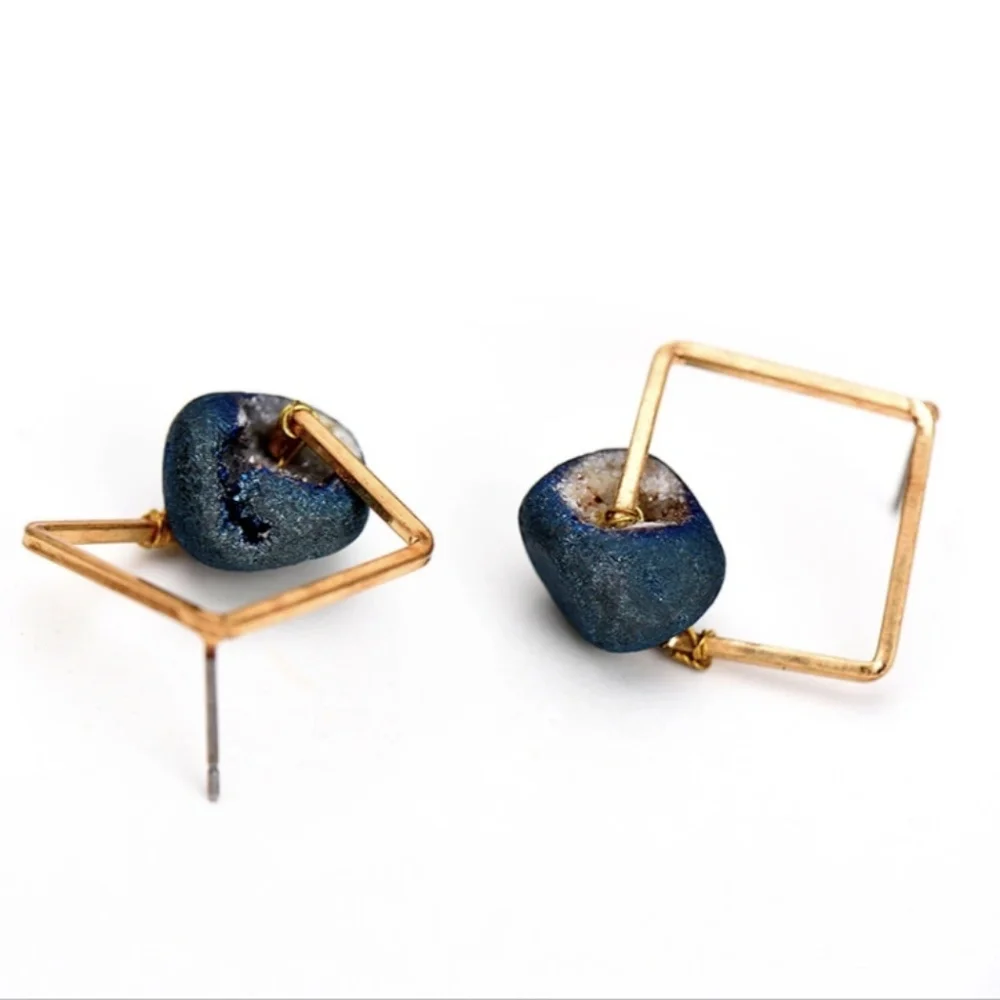 Geometric natural stone earrings - Picture 4 of 4